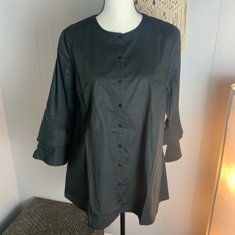 NWT Isabella Oliver “Rochelle” Maternity Blouse